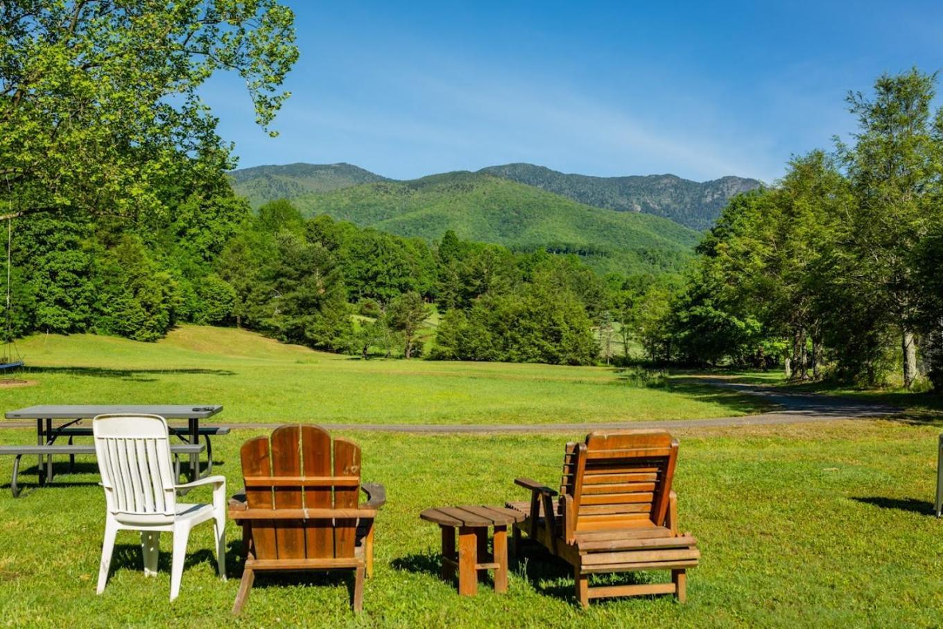 Lodge At Mount Mitchell Busick Екстериор снимка