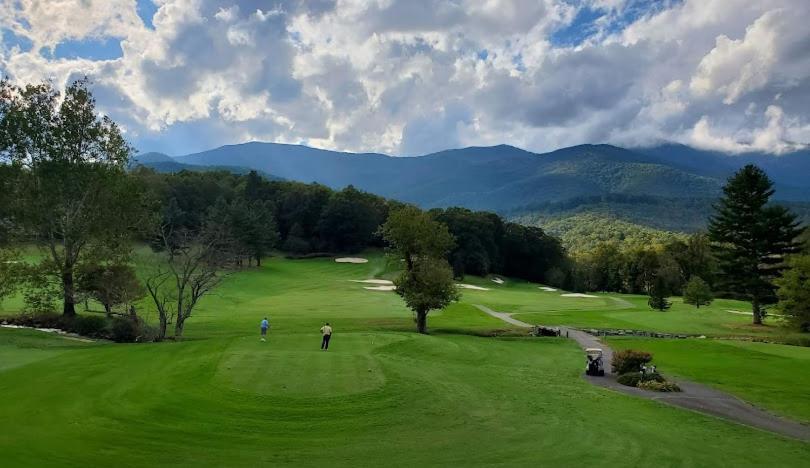 Lodge At Mount Mitchell Busick Екстериор снимка